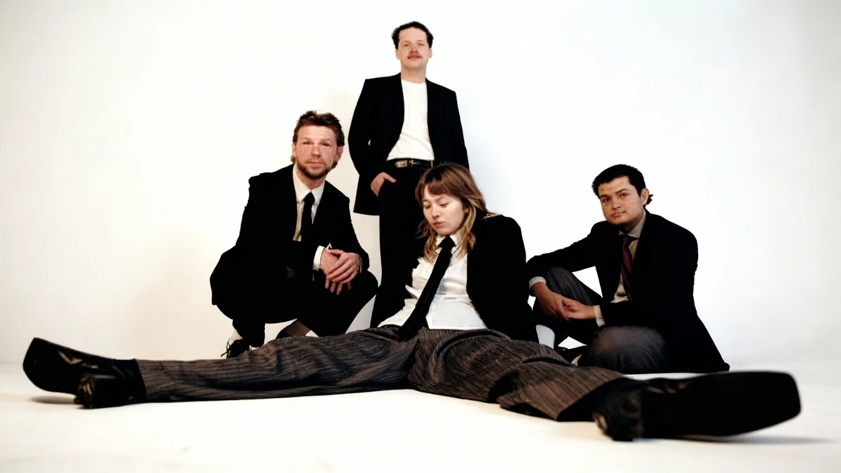 Melbourne's Belair Lip Bombs Sign with Jack White's Label