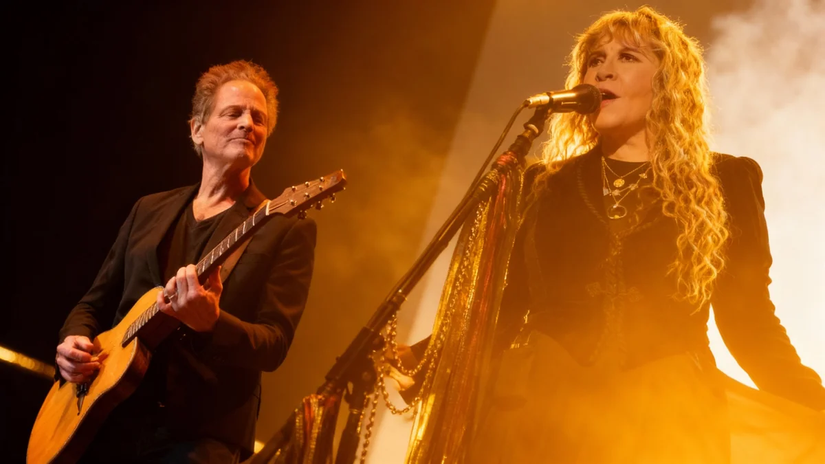 Stevie Nicks and Lindsey Buckingham Mend Relationship