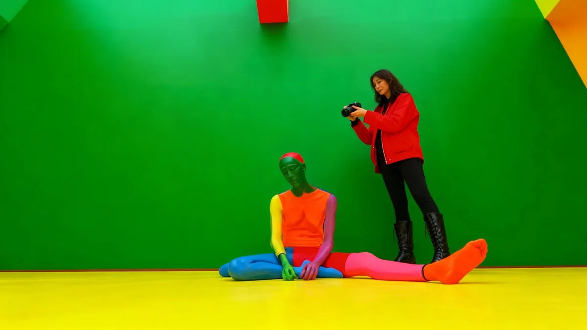 Ariel Meyerowitz Photographs Father Joel Meyerowitz