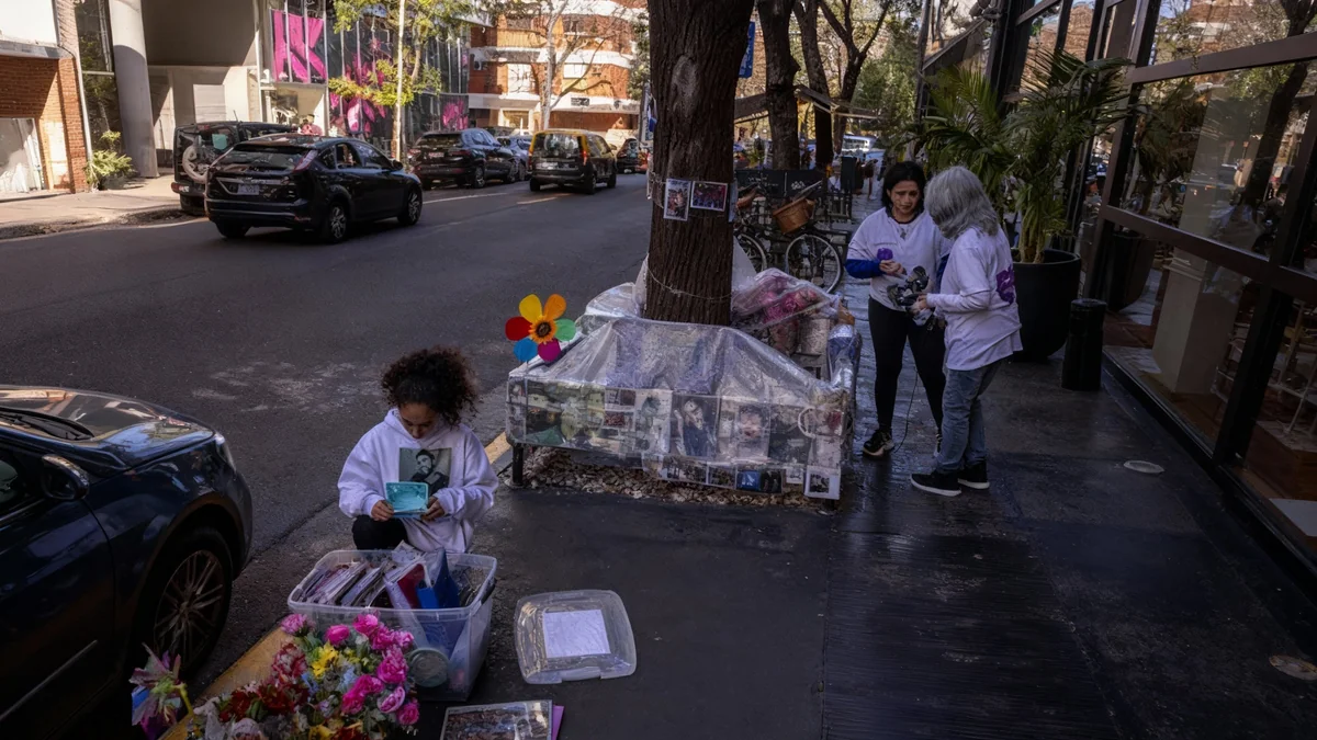 Liam Payne Fans Maintain Memorials in Buenos Aires